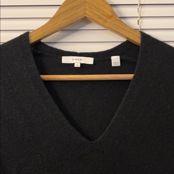 Vince V-Neck black cashmere sweater dress - Picture 3 of 4